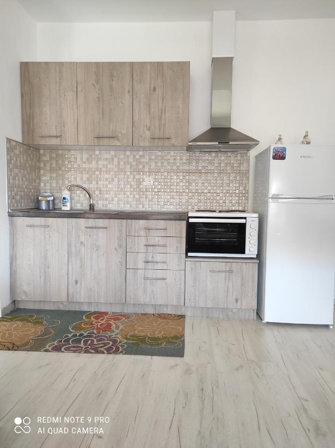 Luxury Apartments Agios Andreas  Buitenkant foto