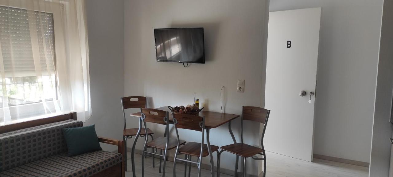 Luxury Apartments Agios Andreas  Buitenkant foto